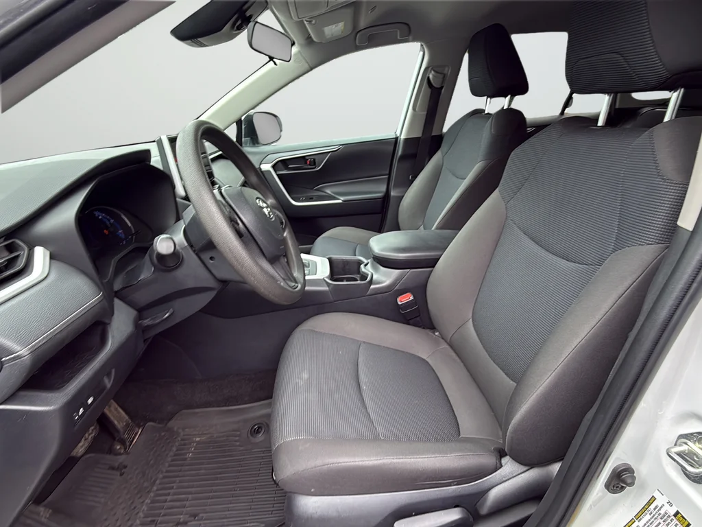 Used 2024 White Toyota LE image 10