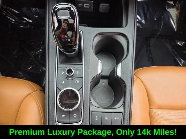 Used 2025 Green Cadillac Premium Luxury image 23