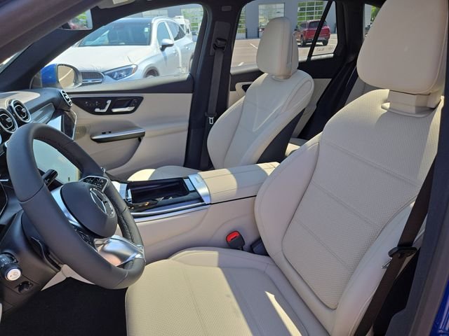New 2026 Starling Blue Metallic Mercedes-Benz GLC300 image 23