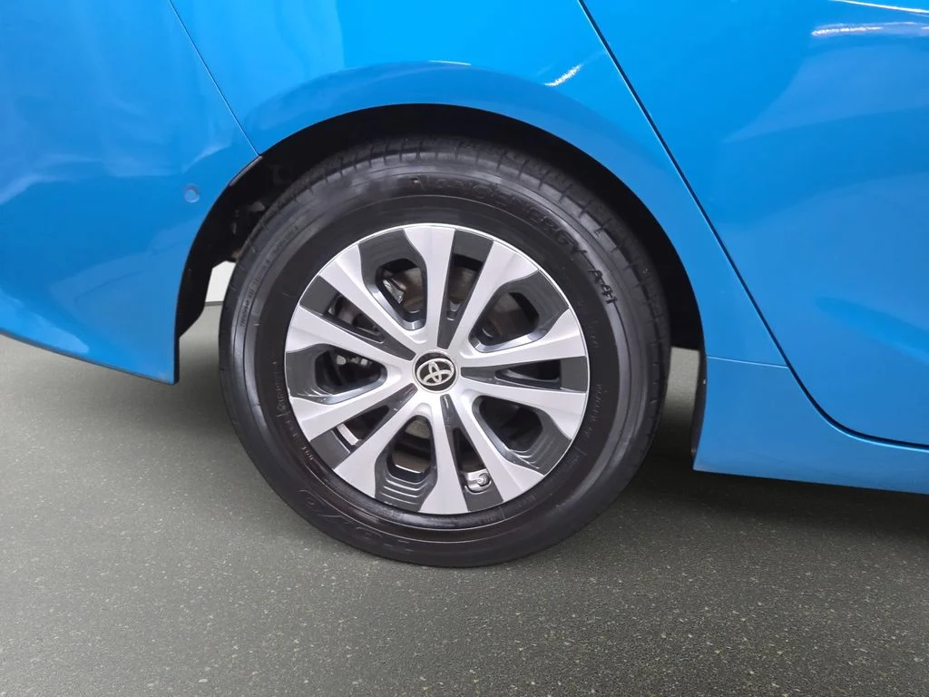 Used 2020 Blue Toyota Limited image 34