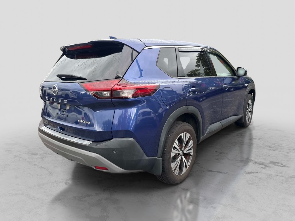 Used 2021 Blue Nissan SV image 7