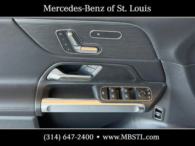 New 2026 Mountain Grey Metallic Mercedes-Benz GLB 250 image 13