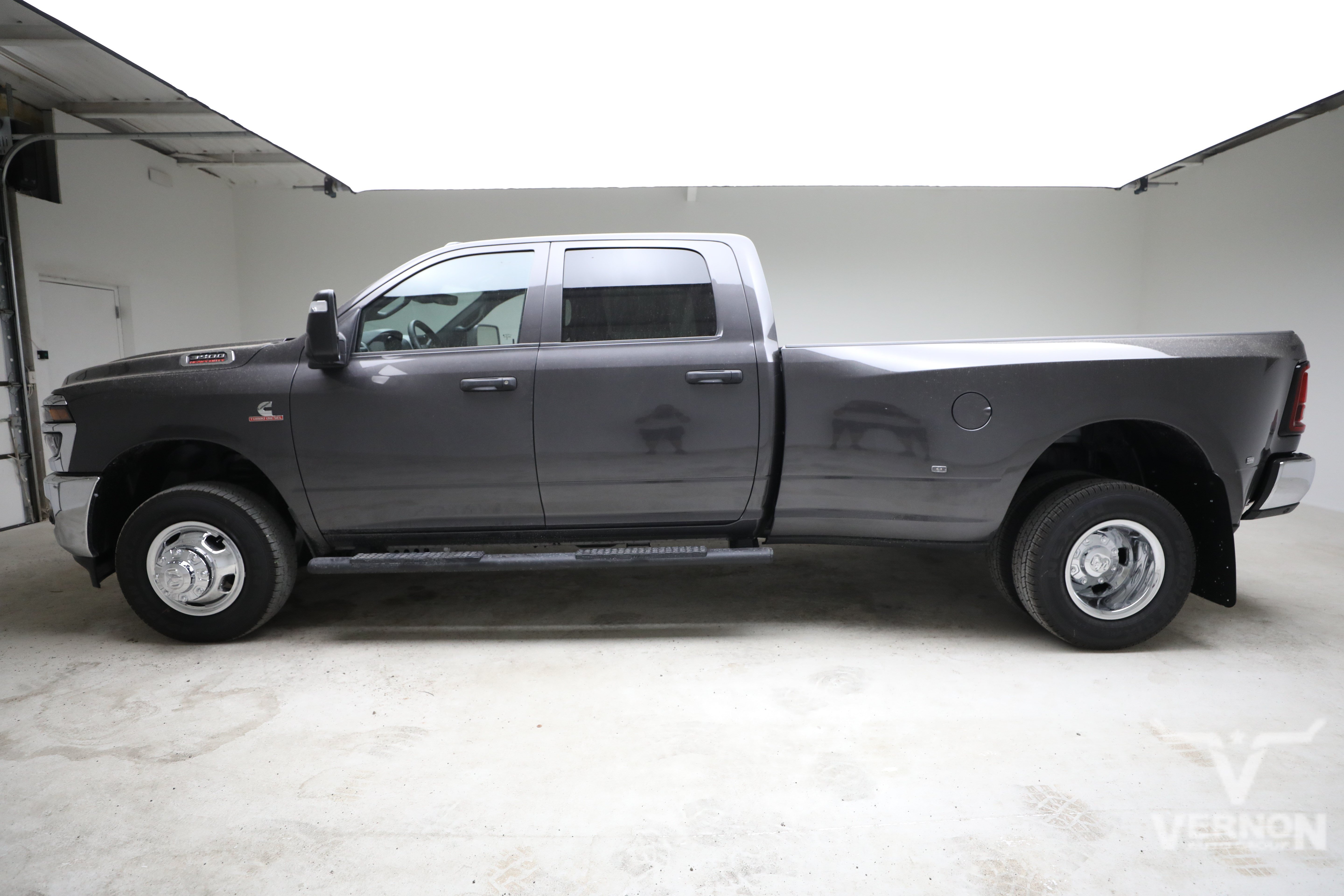 New 2026 Granite Crystal Metallic Clearcoat Ram N image 2