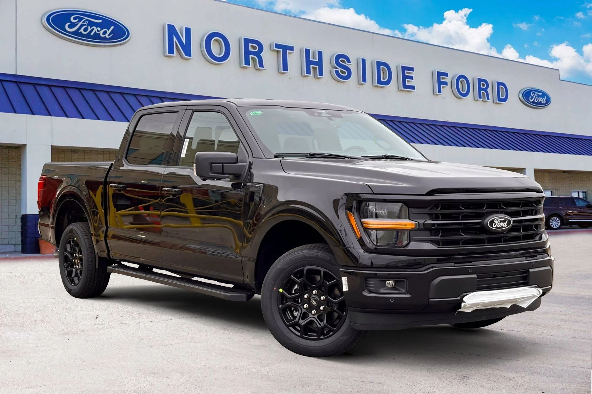 New 2026 Agate Black Metallic Ford XLT image 1