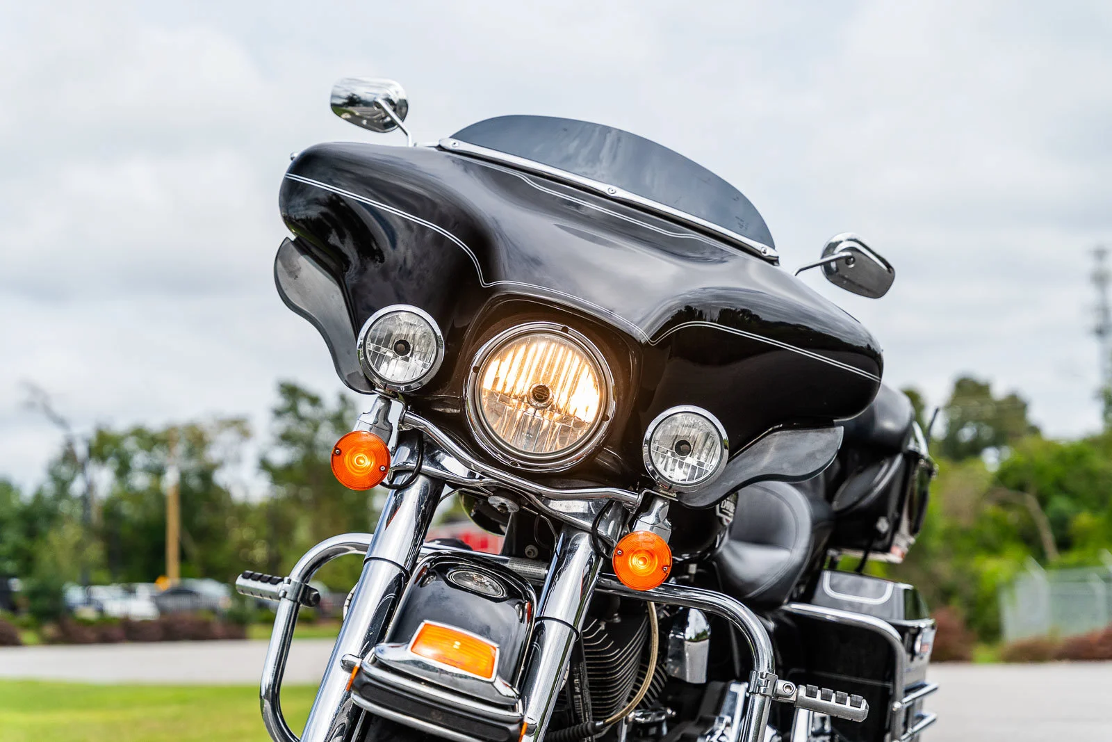 Used 2011 Black Harley-Davidson ULTRA CLASSIC image 1