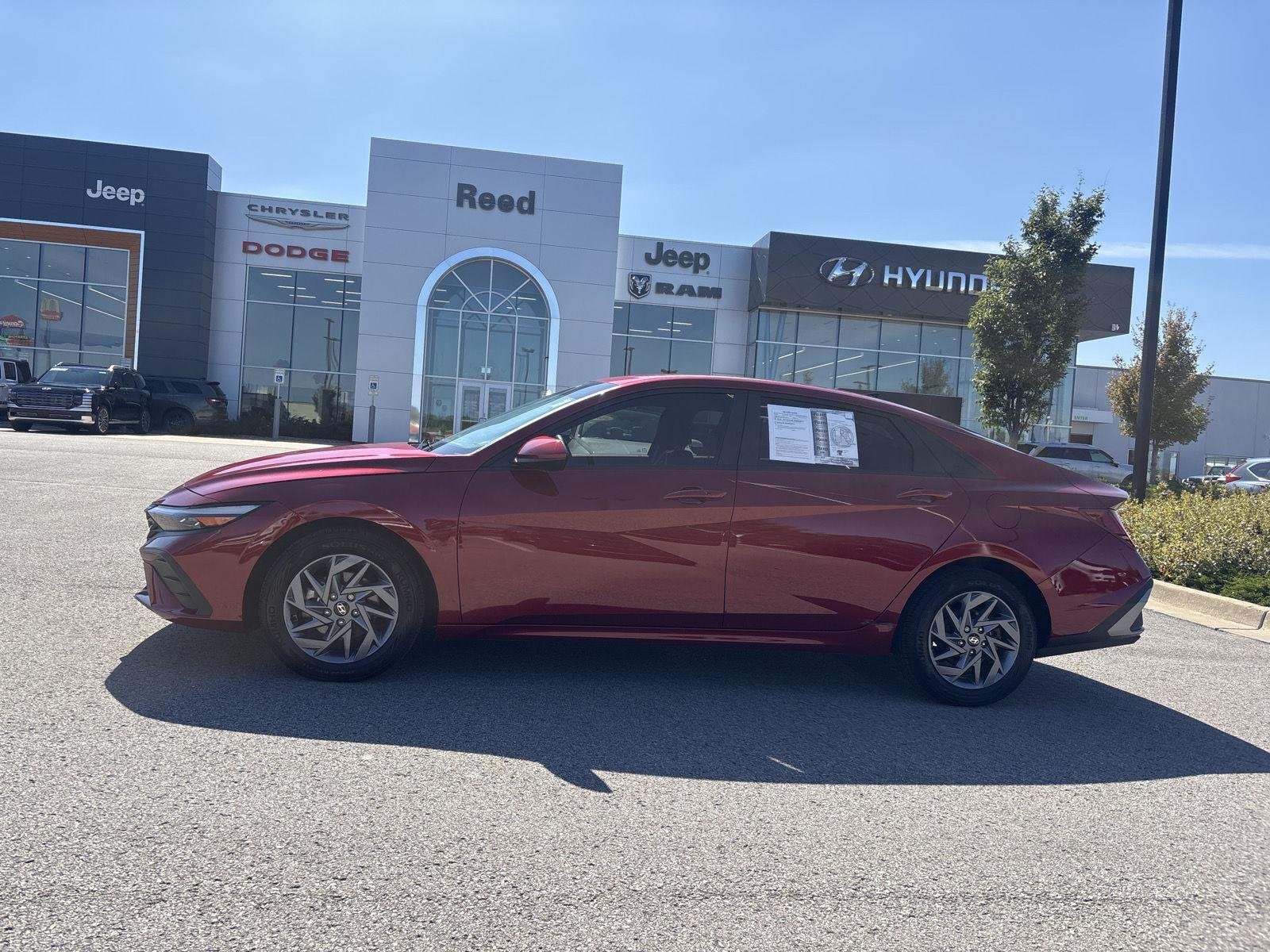Certified 2024 Hyundai Elantra Blue with VIN KMHLM4DJ3RU098194 for sale in Kansas City