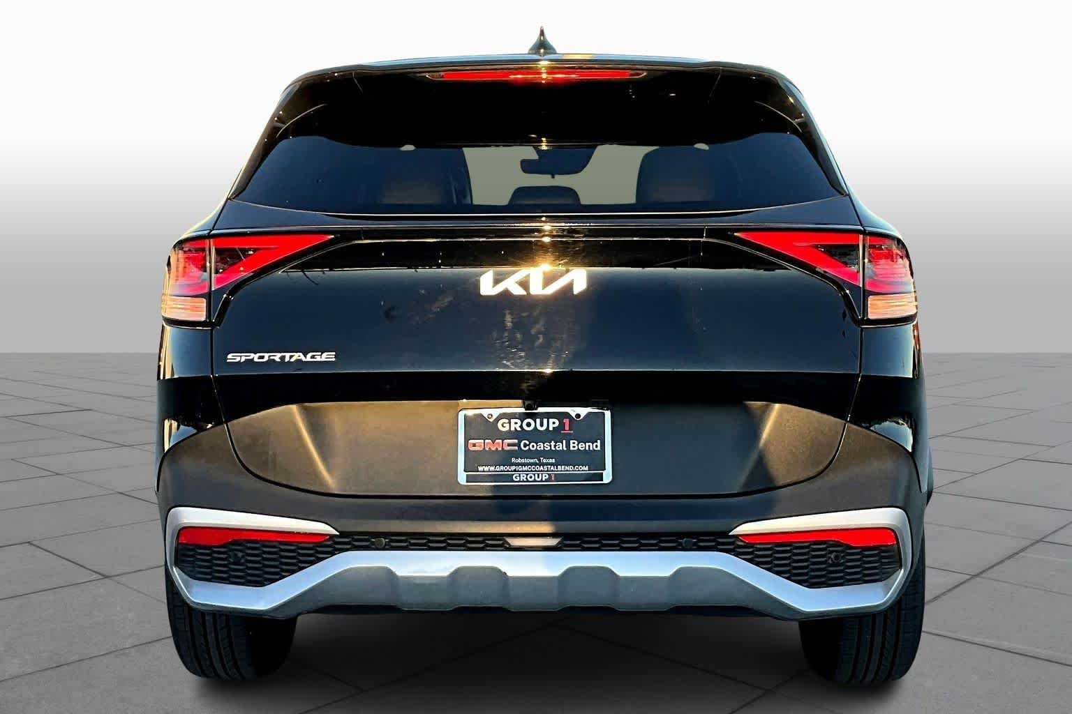 Used 2023 Ebony Black Kia EX image 10