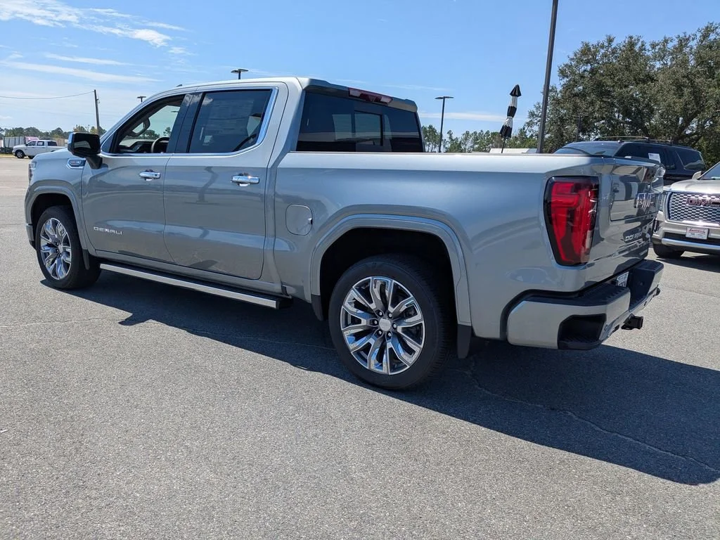 2026 GMC Sierra 1500 Denali - Photo 6