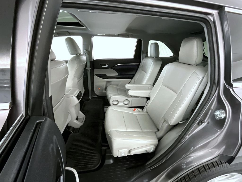 2016 Toyota Highlander Limited - Photo 20