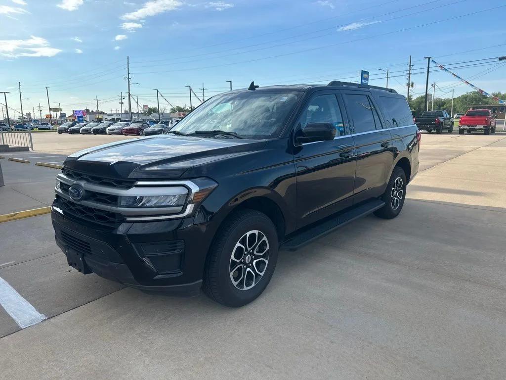 Used 2024 Black Ford XLT image 31