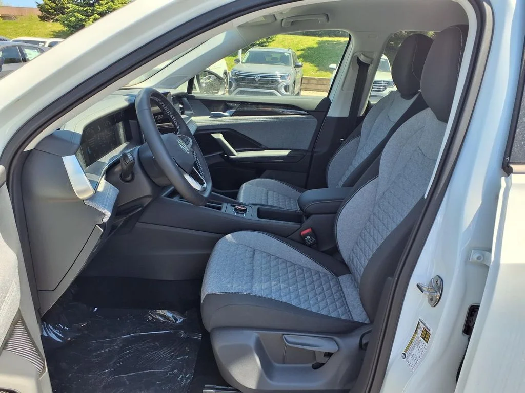 New 2026 Pure White Volkswagen 2.0T S image 7