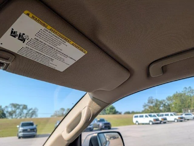Used 2021 White Toyota SR5 image 21