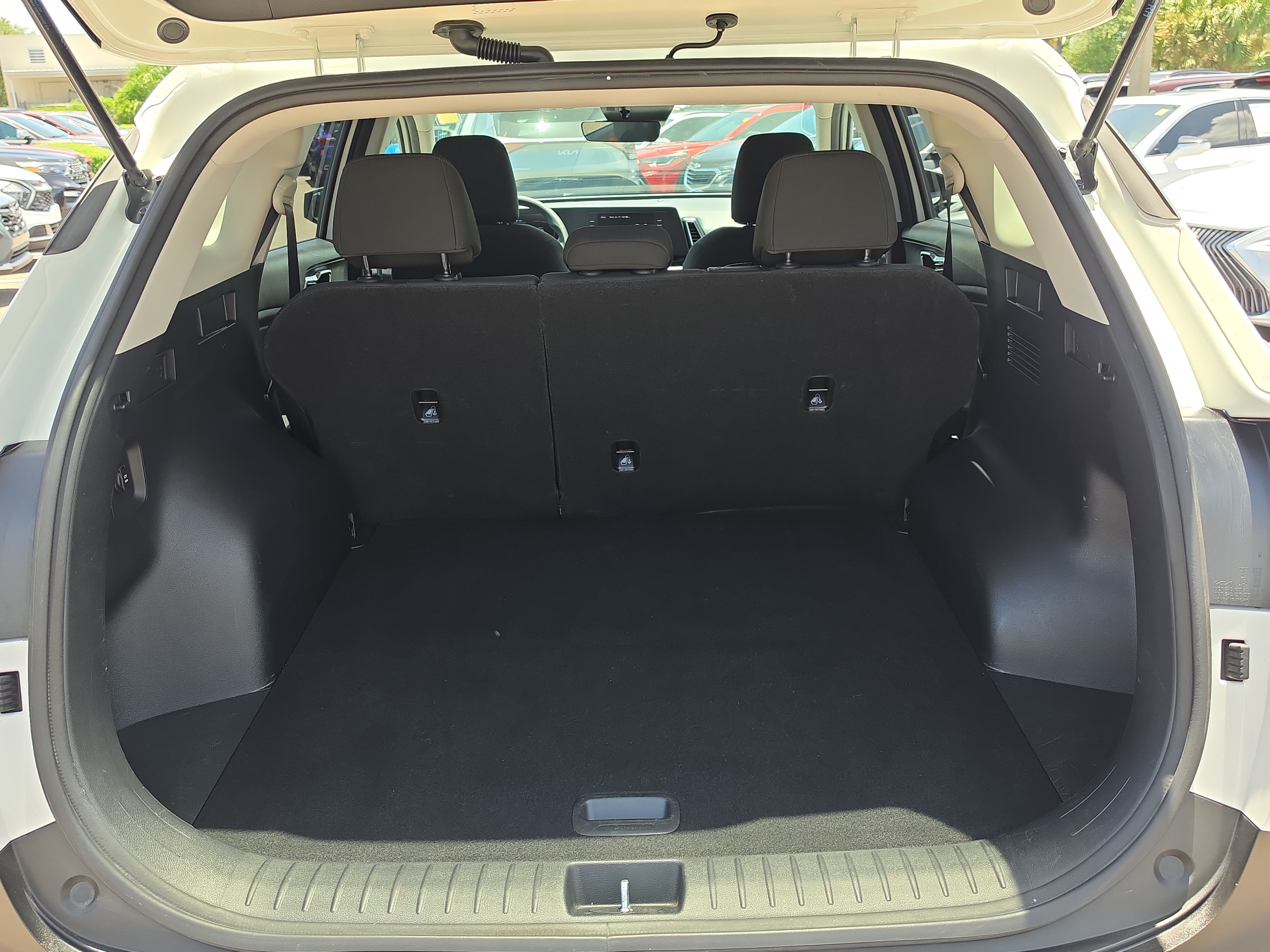 Certified Used 2023 Snow White Pearl Kia LX image 10