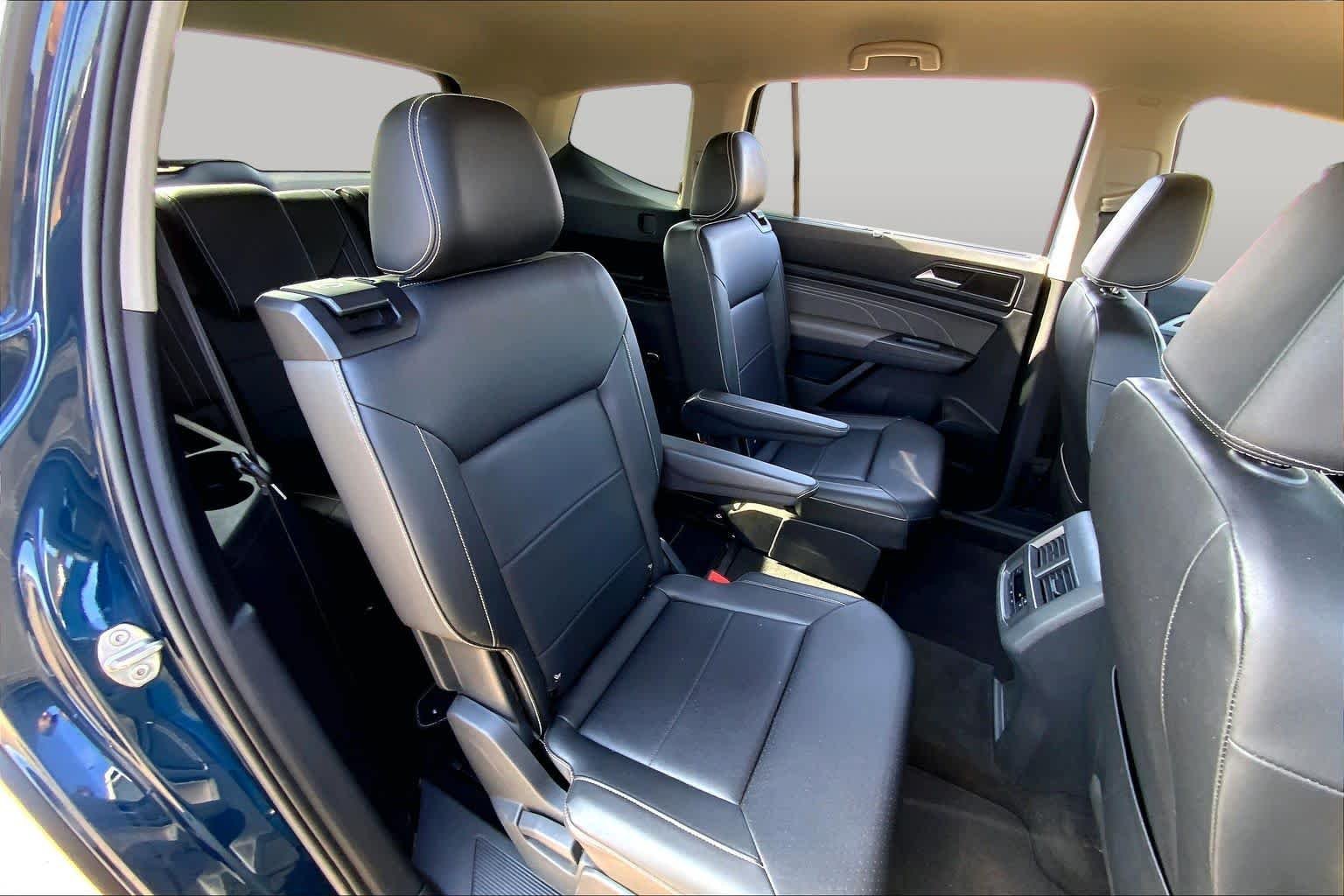 Used 2023 Tourmaline Blue Metallic Volkswagen 2.0T SE w/Technology image 20