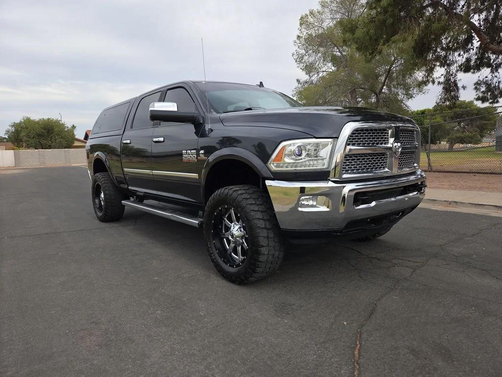 2014 RAM 2500 Laramie 4X4 Crew Cab SWB's photo