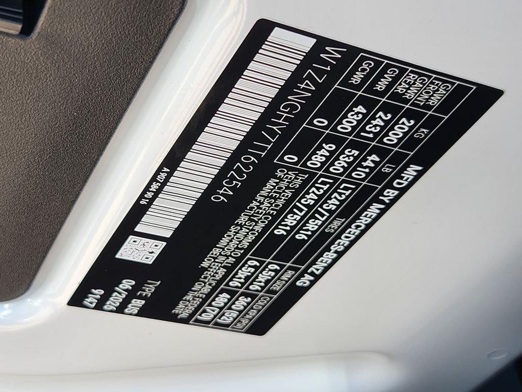 New 2026 ARCTIC WHITE Mercedes-Benz PASSENGER image 11