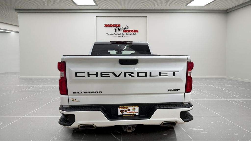Used 2021 White Chevrolet RST image 6