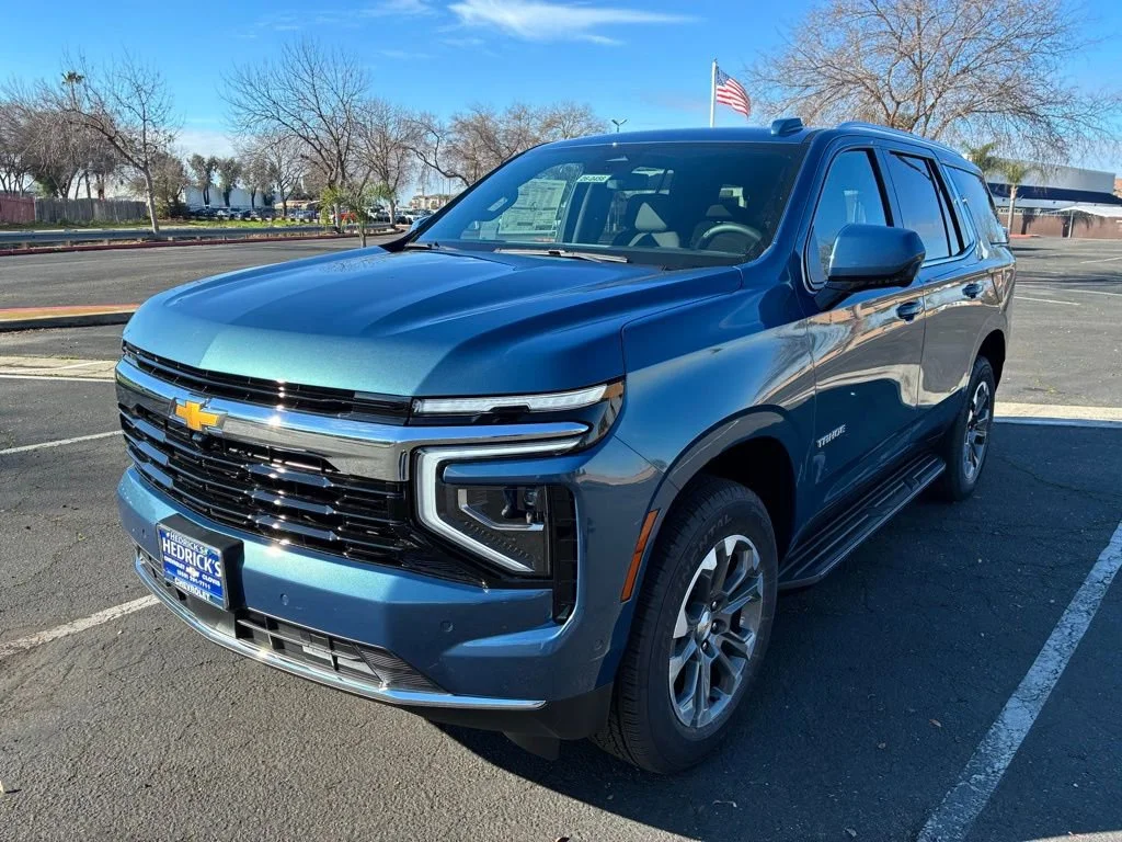 2026 Chevrolet Tahoe LS - Photo 7