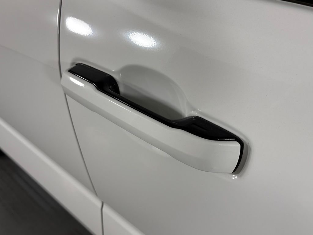 Used 2025 White Toyota SR5 image 12