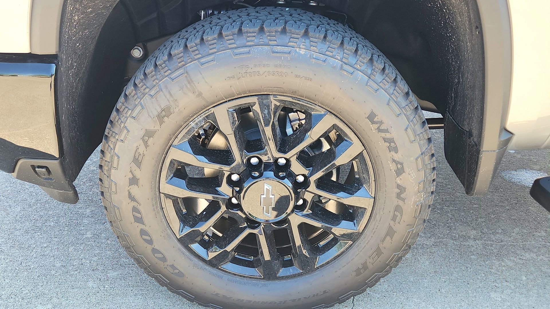 2026 Chevrolet Silverado 2500 HD Custom - Photo 9