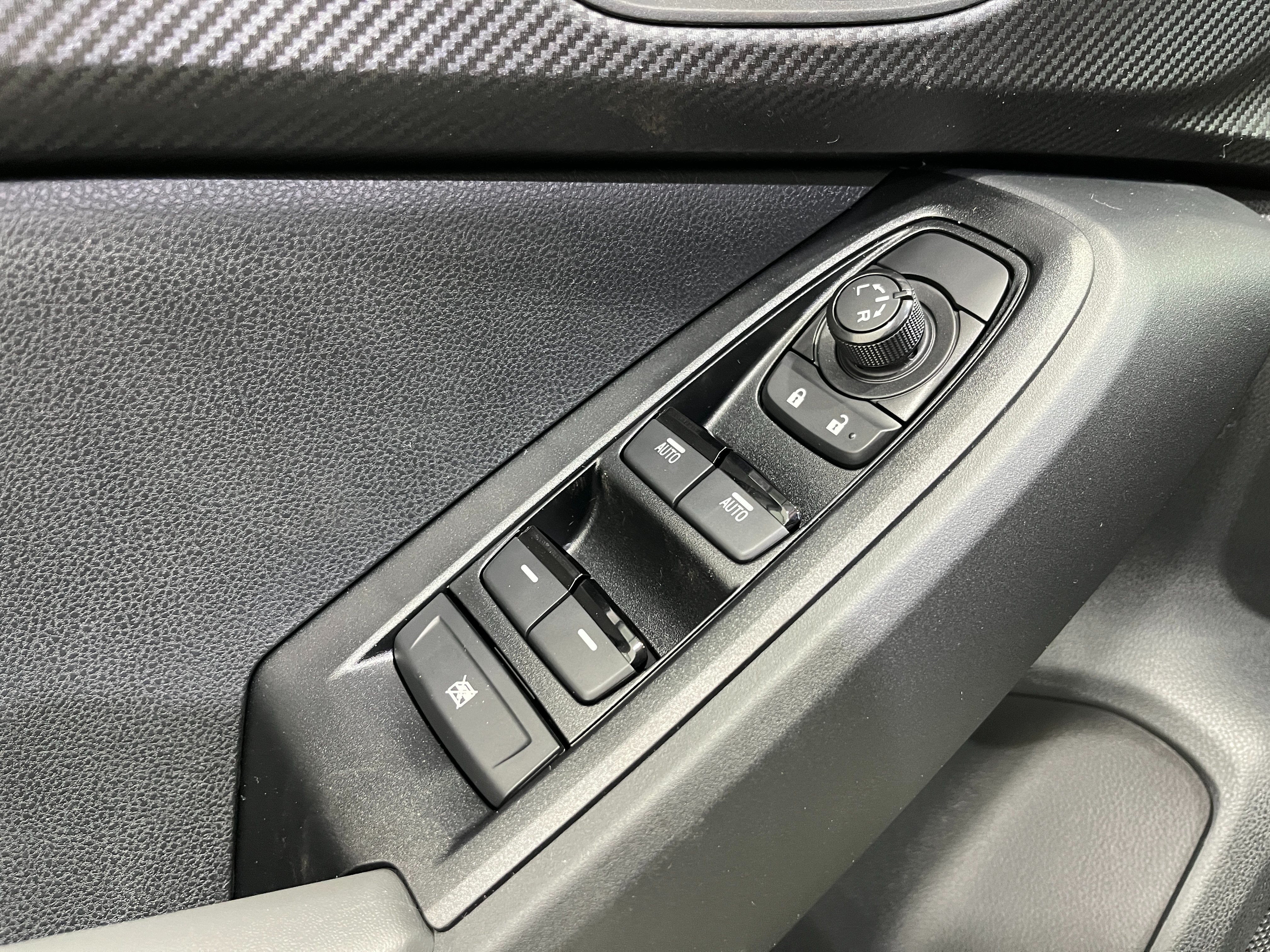 New 2026 CRYSTAL WHITE PEARL Subaru Premium image 14