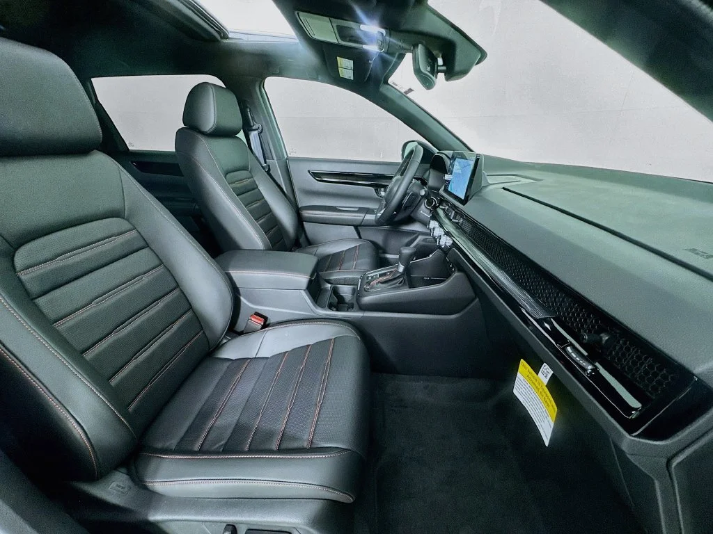 New 2026 Solar Silver Metallic Honda Sport Touring image 39