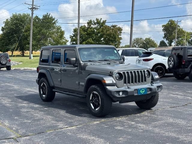 Used 2020 Gray Jeep Sport S image 7