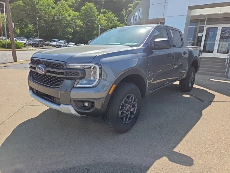 New 2026 Carbonized Gray Metallic Ford XLT image 3