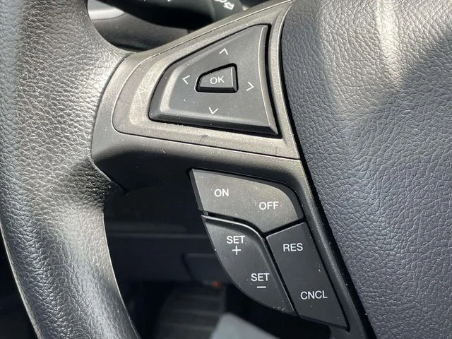 Used 2024 Gray Ford SE image 29