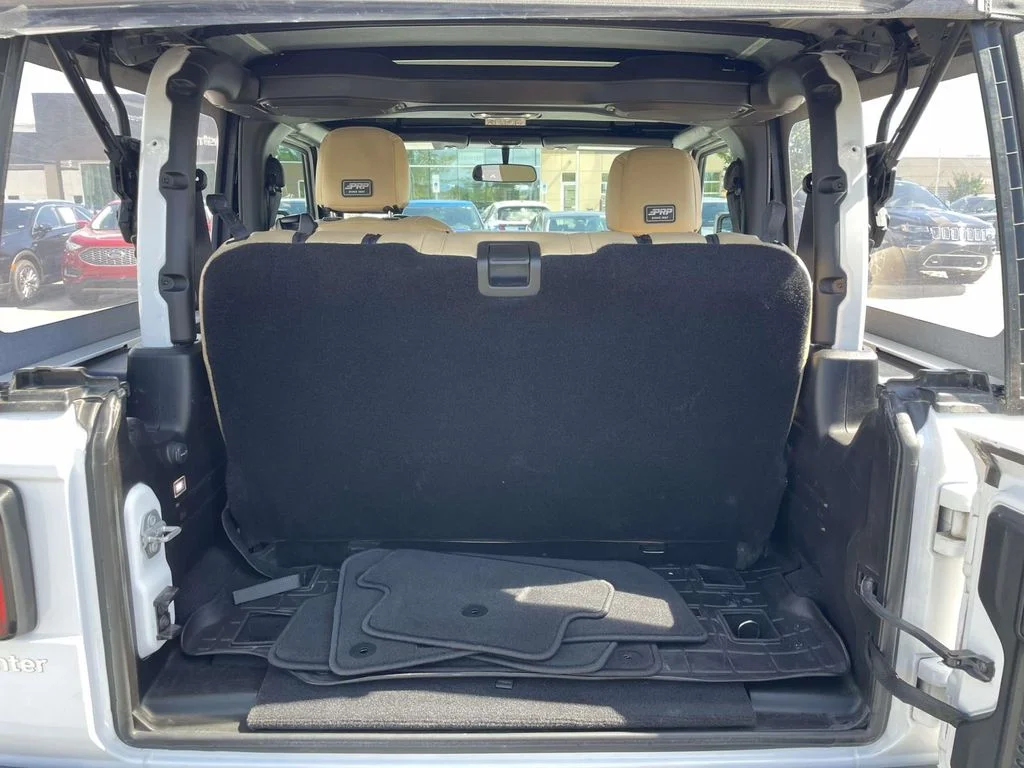 Used 2021 Bright White Clearcoat Jeep Sport image 32