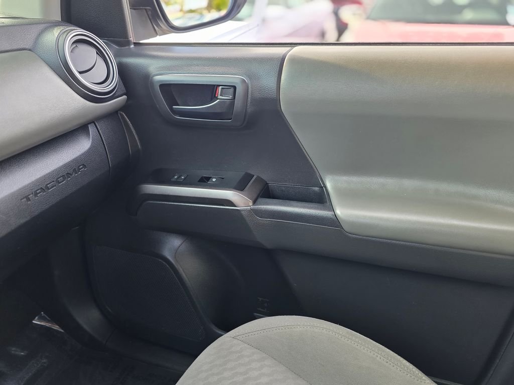 2023 Toyota Tacoma SR5 - Photo 26