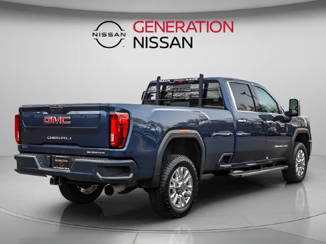 Used 2022 Blue GMC Denali image 6