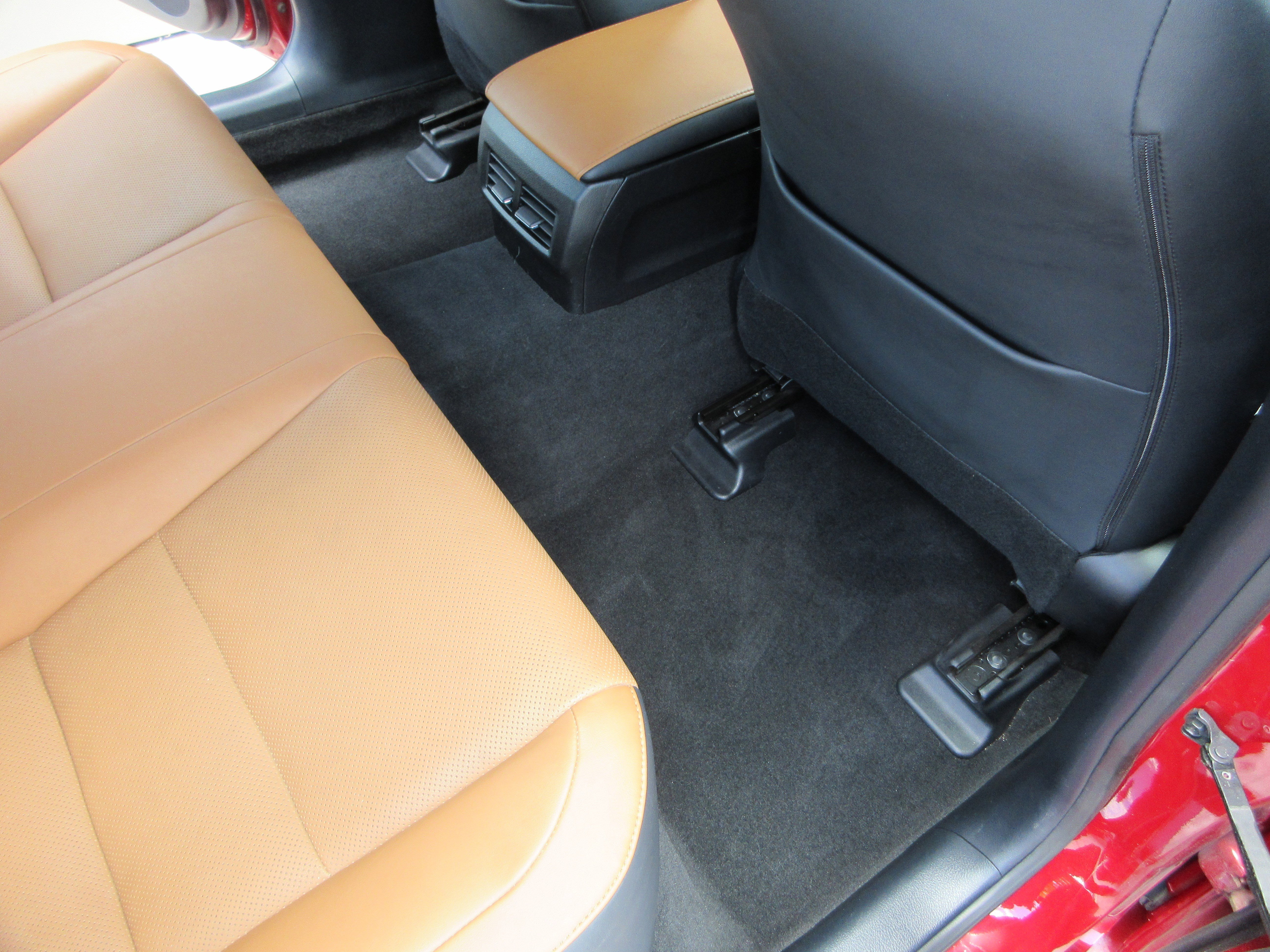 Used 2023 Matador Red Mica Lexus 300 image 20