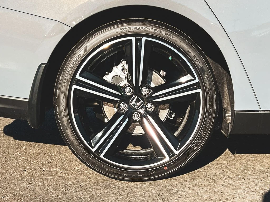 New 2026 Urban Gray Pearl Honda Sport image 4