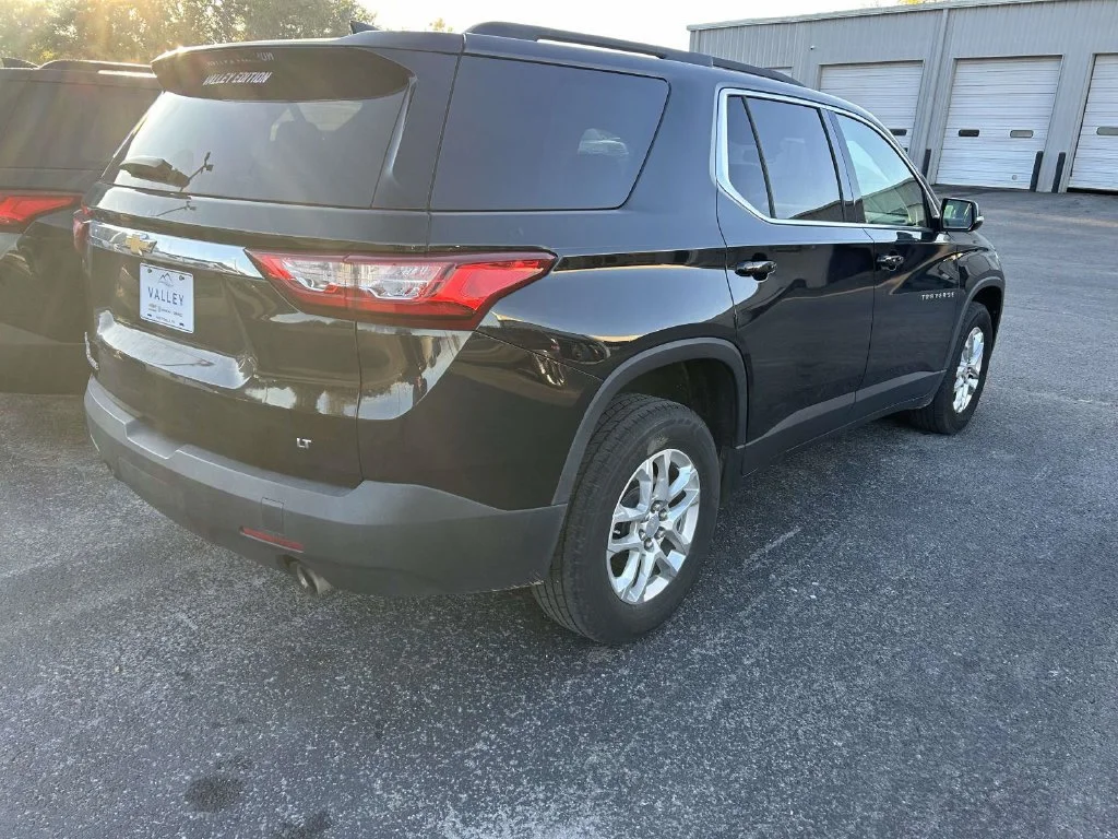 Used 2020 MOSAIC BLACK METALLIC Chevrolet LT Cloth image 2
