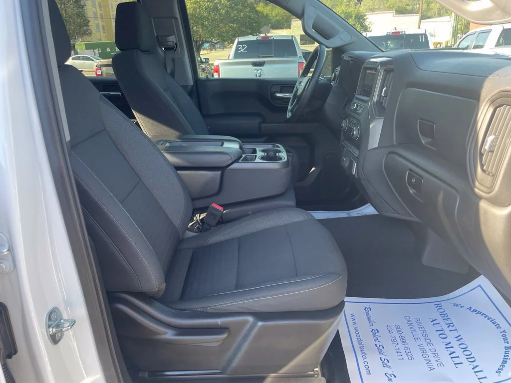 Used 2023 SUMMIT WHITE Chevrolet Custom image 16