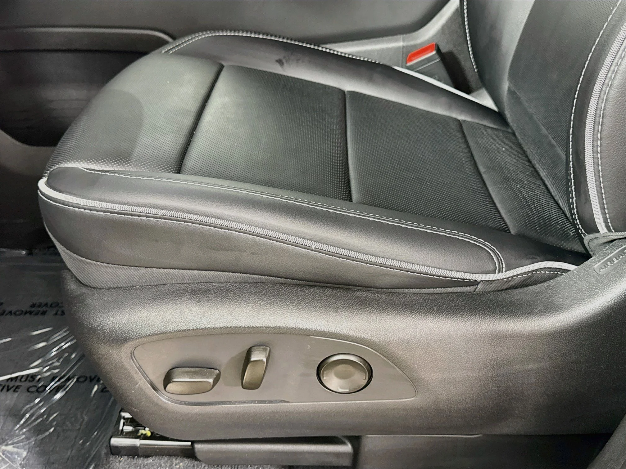 Used 2026 Blue Smoke Metallic Chevrolet LT - Max Range image 22