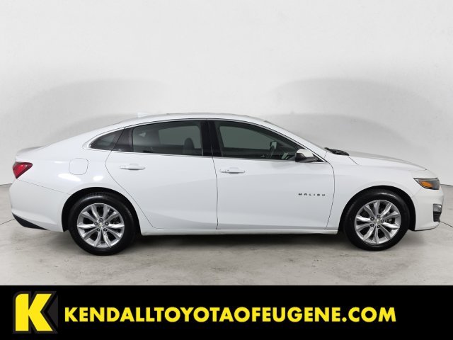Used 2021 White Chevrolet LT image 4