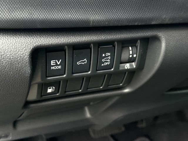 Used 2026 Green Subaru Premium Hybrid image 29