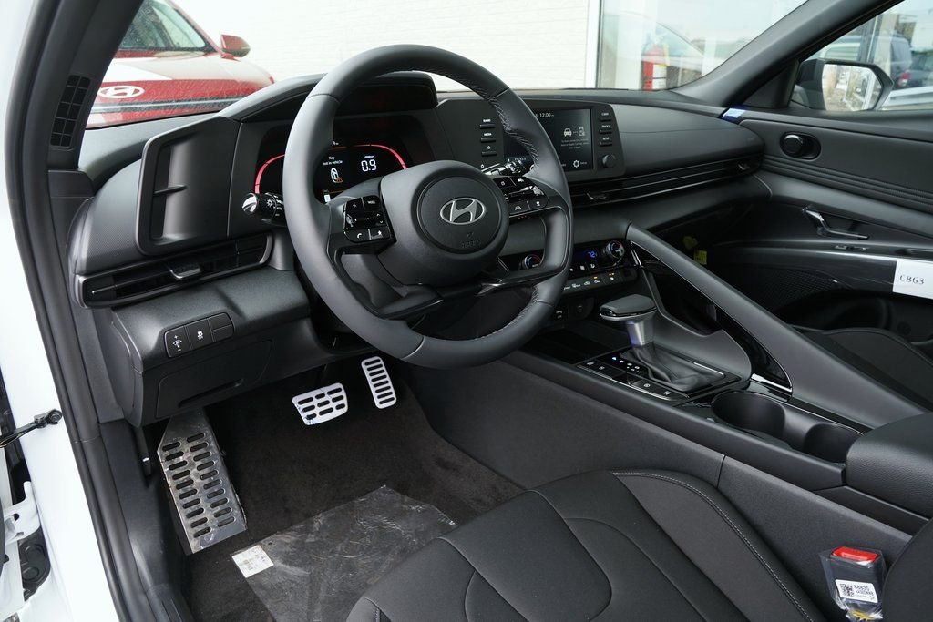 New 2026 Serenity White Hyundai SEL Sport Premium image 34