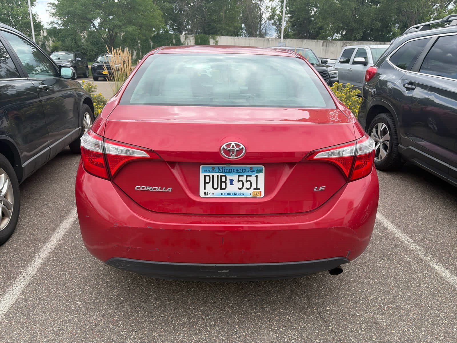Used 2015 Barcelona Red Metallic Toyota LE Plus image 5