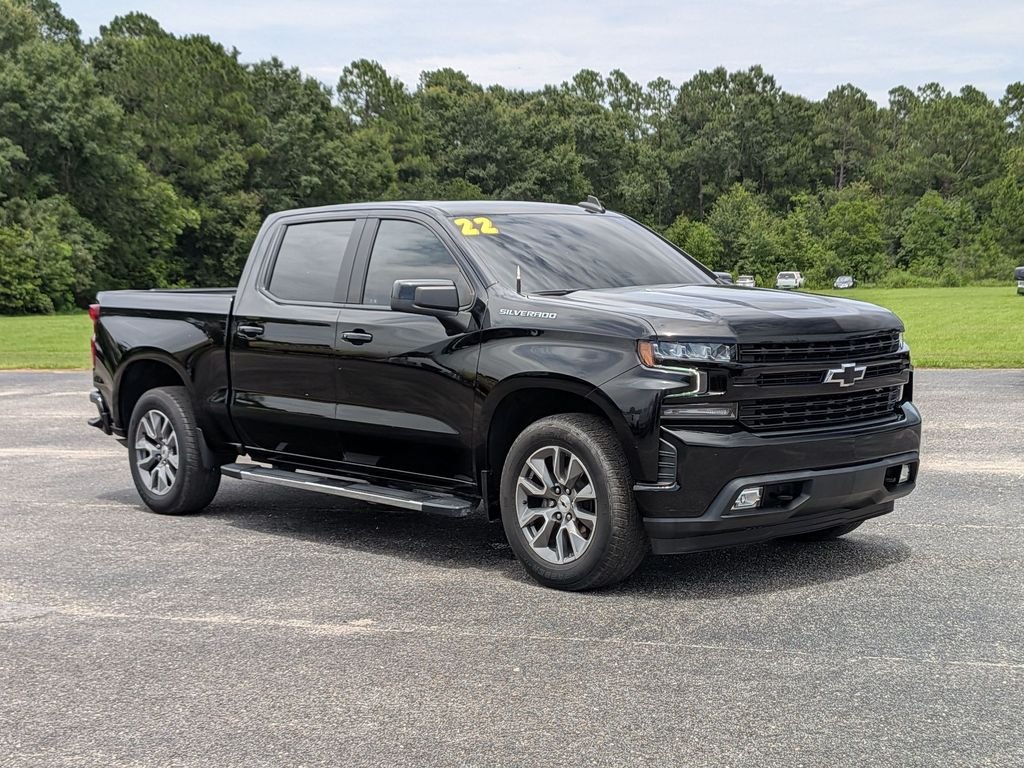 Used 2022 Black Chevrolet RST image 7