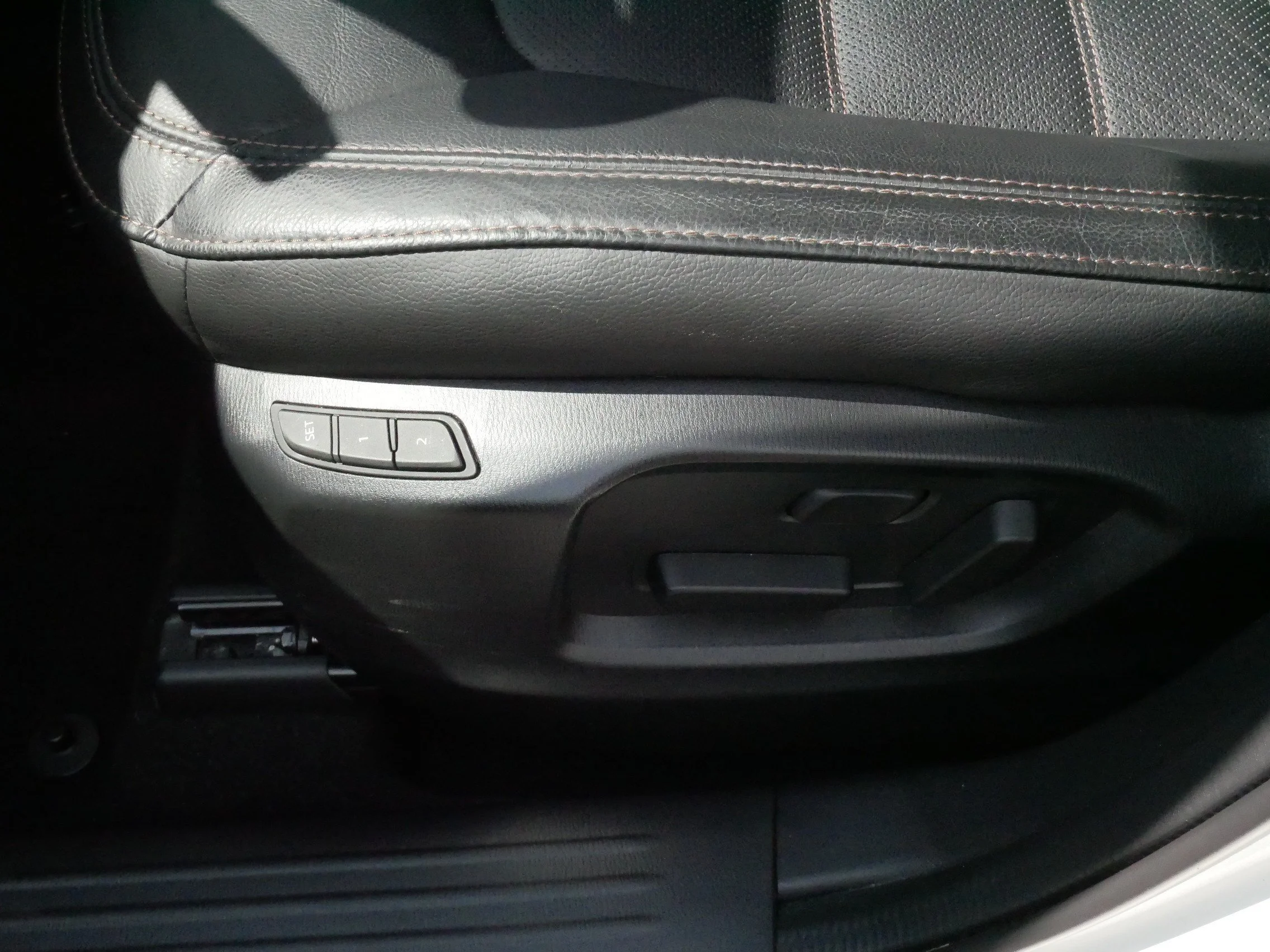Used 2023 Rhodium White Metallic Mazda 2.5 S Preferred Package image 20