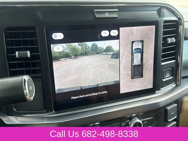 Used 2025 White Ford Lariat image 22