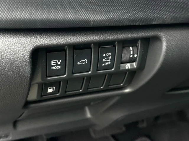 Used 2026 Green Subaru Premium Hybrid image 29