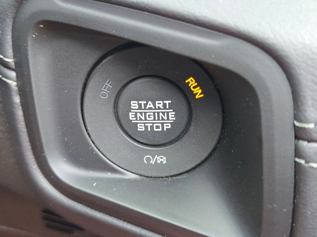 Certified Used 2025 Gray Jeep Sahara 4xe image 27