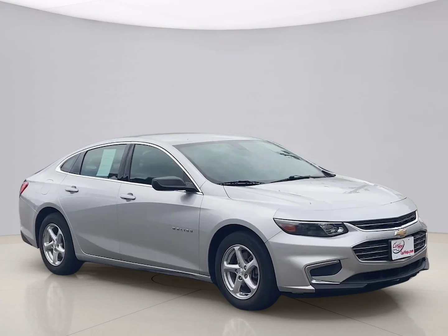 Used 2017 Silver Chevrolet LS image 7
