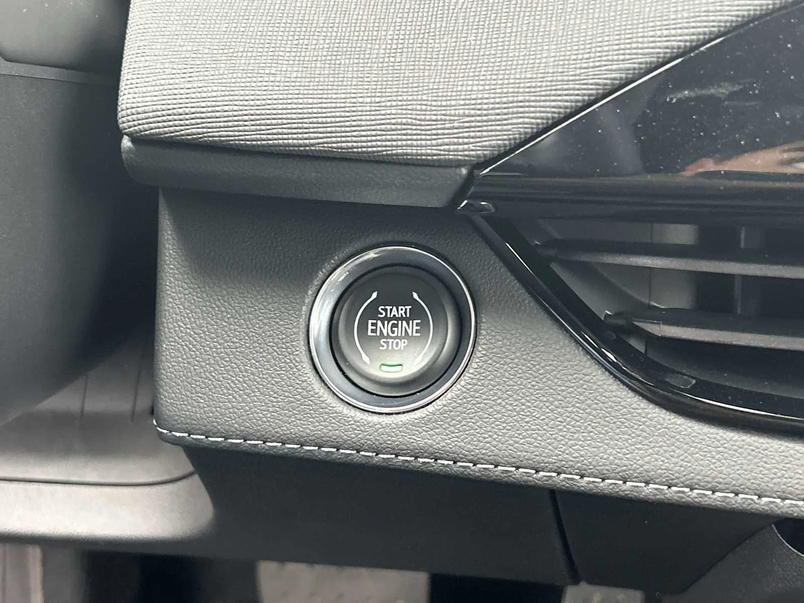 2026 Buick Enclave Preferred - Photo 18
