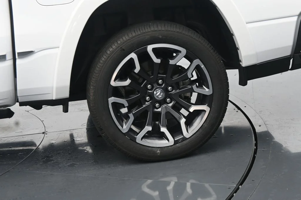 Used 2025 White Ram Limited image 12