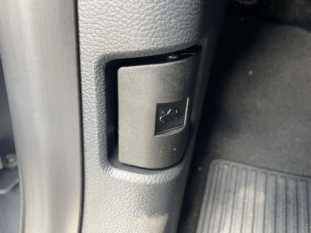 New 2026 Gray Ford Platinum image 13